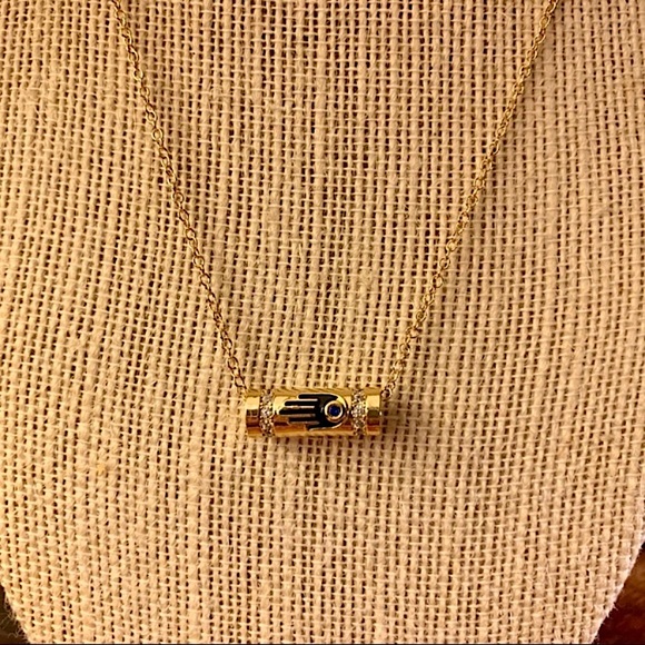 Hand of God Scroll Charm 18k Gold Plate Chain - Picture 3 of 6